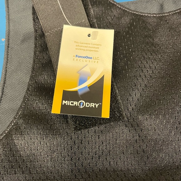 Security vest - Picture 2 of 10